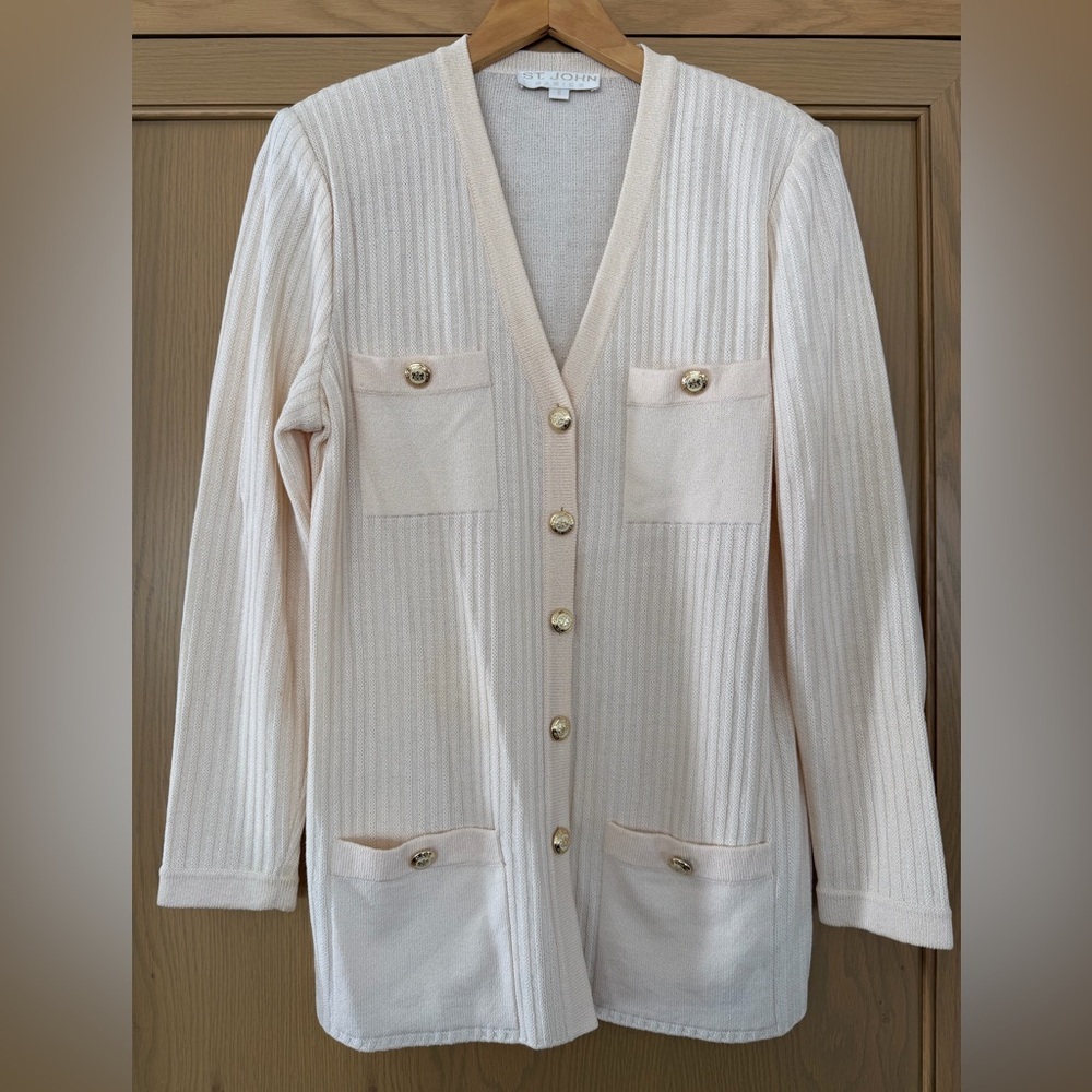 Vintage St. John Basics Luxury Cardigan Insignia  Button Front Pockets / 8